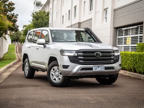 Toyota Land Cruiser V8 